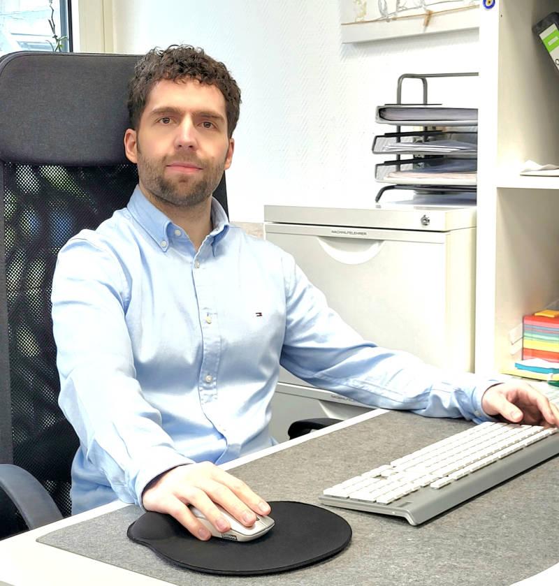 Christopher Loga, Kundenbetreuer und Lehrer beim IEC - International Education Centers GmbH